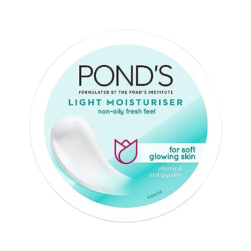 Ponds Light Moisturiser Non-Oily Fresh Feel With Vitamin E + Glycerine 300Ml