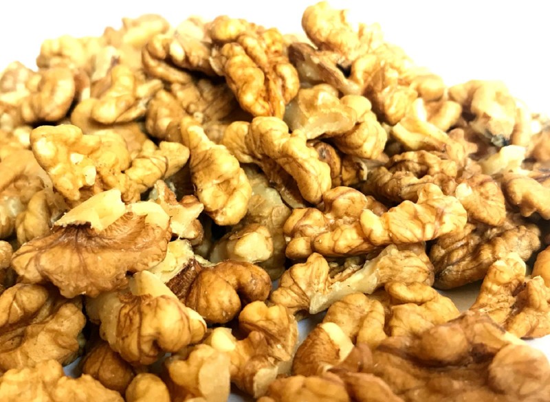 English Nuts 1 Kg Natural Dried Kashmiri Walnut Quarter Kernels |Premium Quarter Akrot Giri | Walnuts(2 X 0.5 Kg)