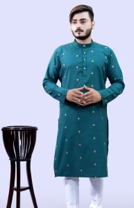 Tibra Collection Men Woven Design Straight Kurta(Dark Green)